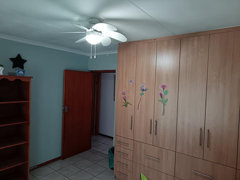 3 Bedroom Property for Sale in Dana Bay Western Cape